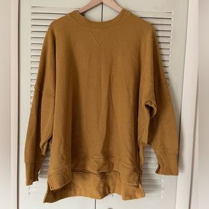 • Aerie High/Low Pullover Sweater •